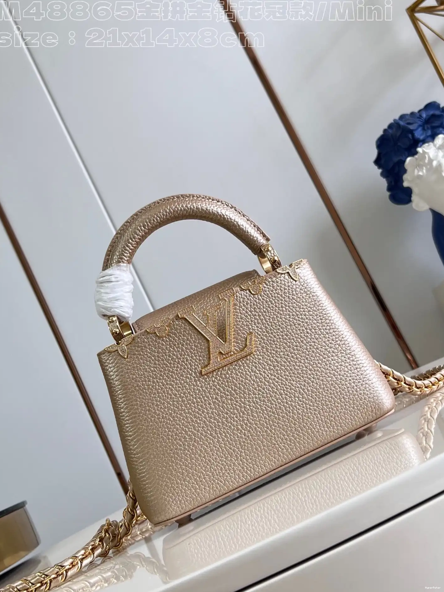 VUITTON CAPUCINES MINI-21*14*8CM LOUIS 0618